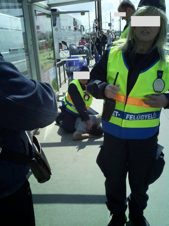 Brutálisan földre vittek egy utast a közteresek