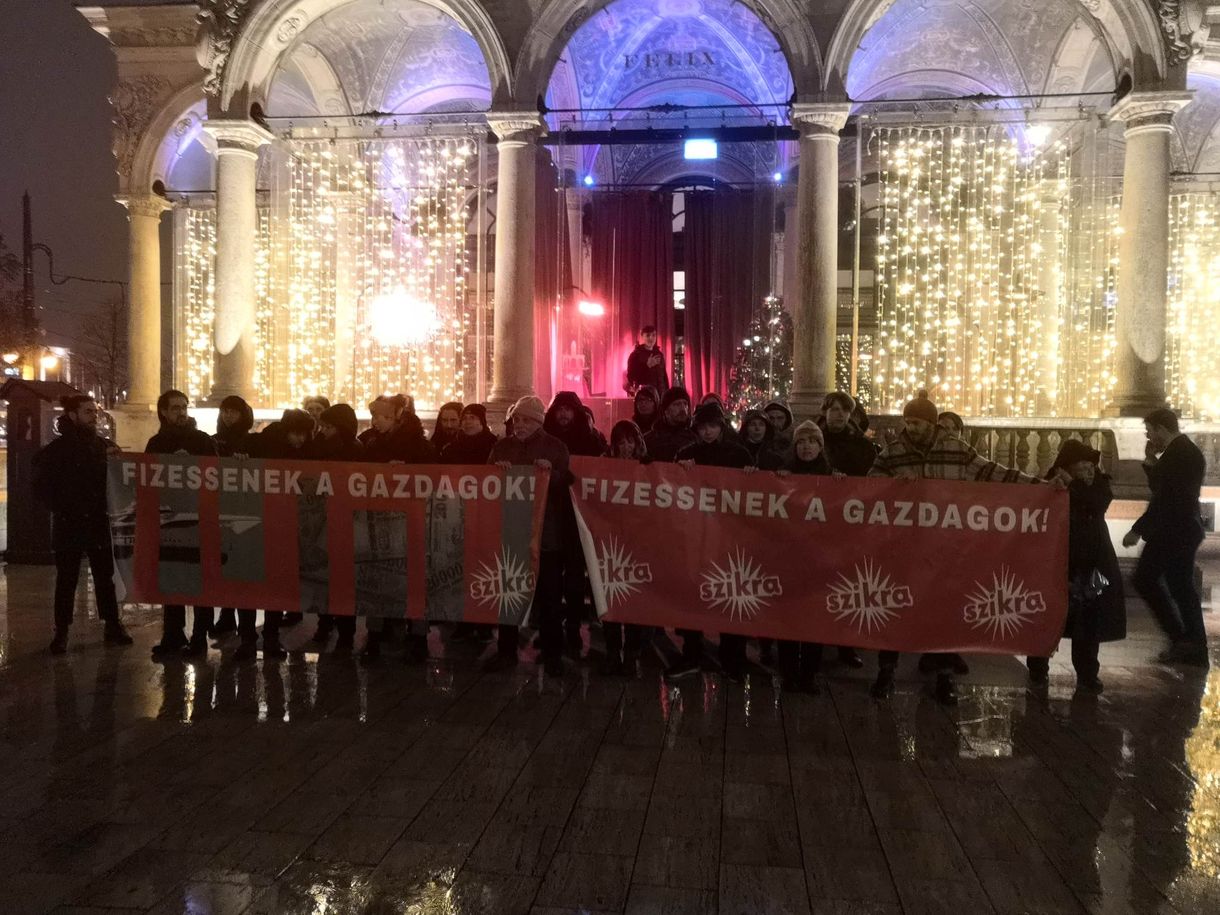 Szikra: Fizessenek, akik a NER kedvenc éttermébe járnak!