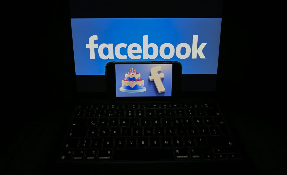 A Neokohn zsidó hírportál és Köves Slomó oldalát is törölte a Facebookról a Meta