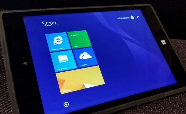 Amit eddig még nem sokan láthattak: ezt az eszközt zúzatta be a Microsoft