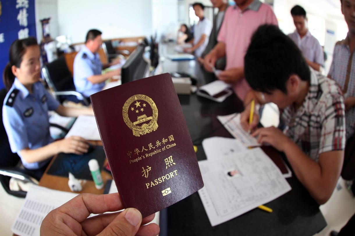 A háború véget vethet a magyar letelepedési kötvényes mutyihoz hasonló programoknak az EU-ban