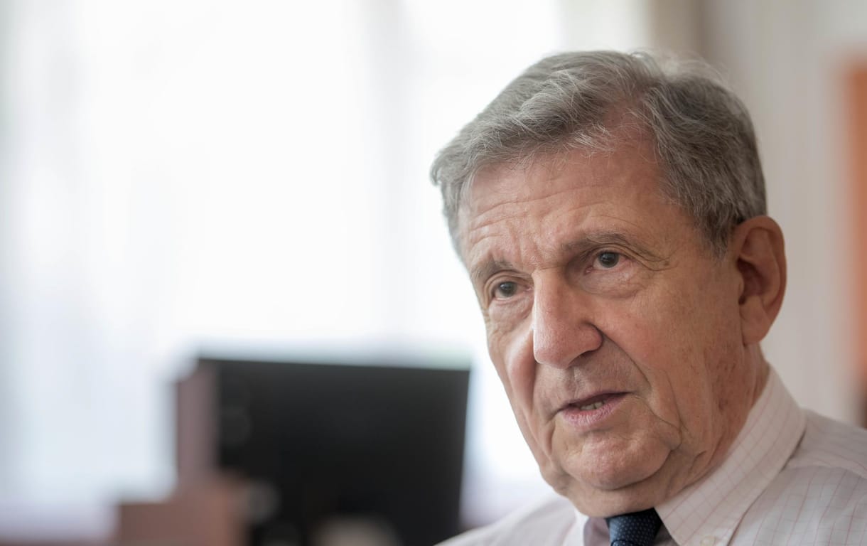 Kardos Julianna neurokémikus, professor emerita: Maróth Miklós portréja újragondolva