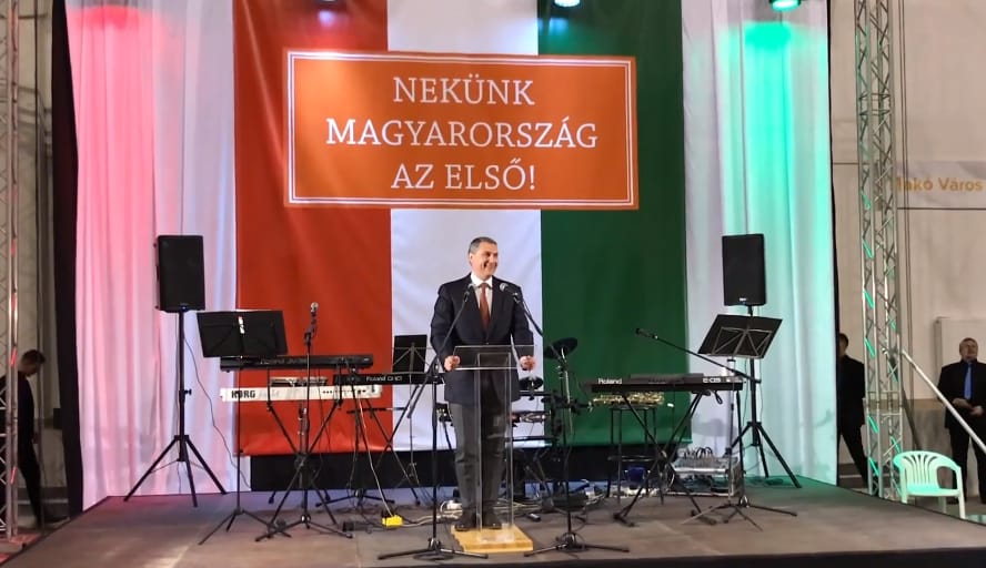 Így ünnepelte meg Lázár János a választási győzelmet