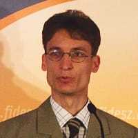 Cser-Palkovics hálálkodik Tarlósnak