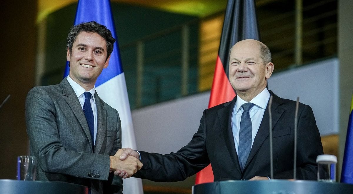 Közös katonai fejlesztésekről és az ukrajnai, valamint a közel-keleti konfliktusról tárgyalt a német kancellár és a francia miniszterelnök