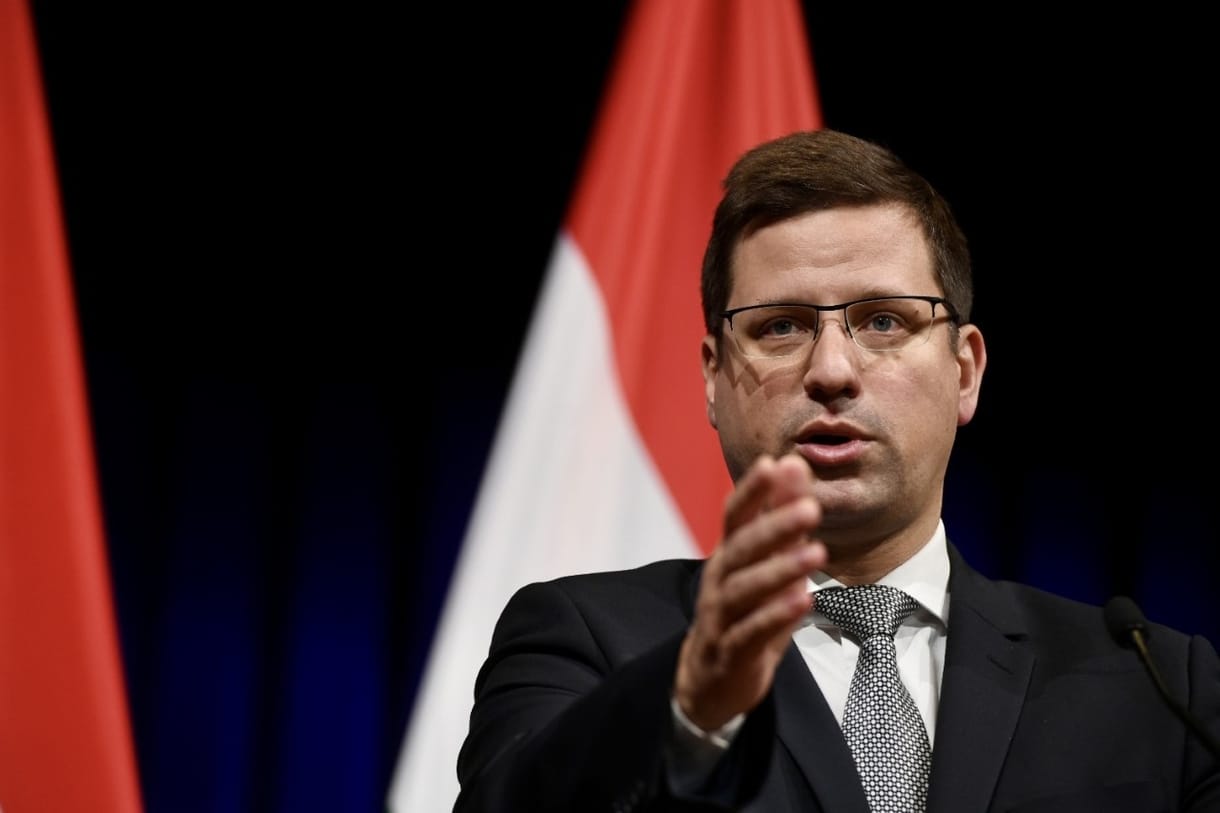 Gulyás Gergely elmondta, szerinte miért ilyen gyenge a forint és Európa-bajnok az infláció