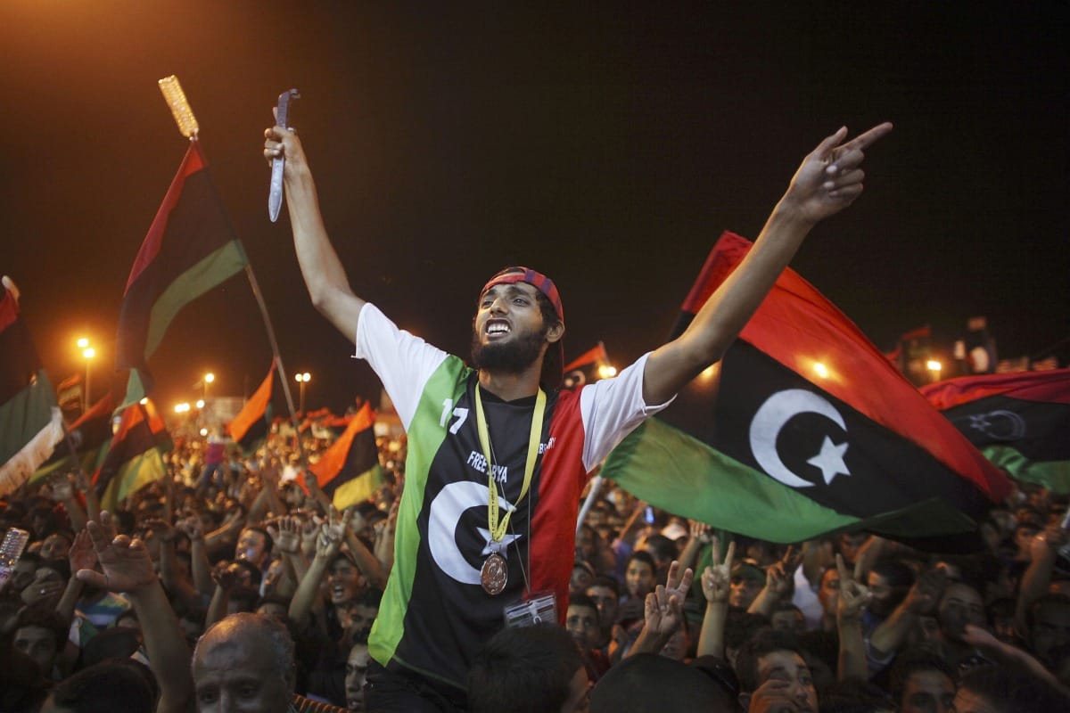 Tripoli ötöde még Kadhafié, a diktátor a fővárosban lehet