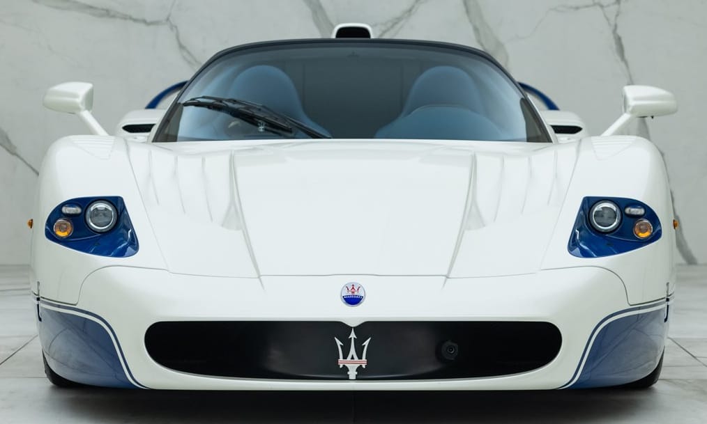 10x-es áron vár új gazdára ez a szuperritka Maserati