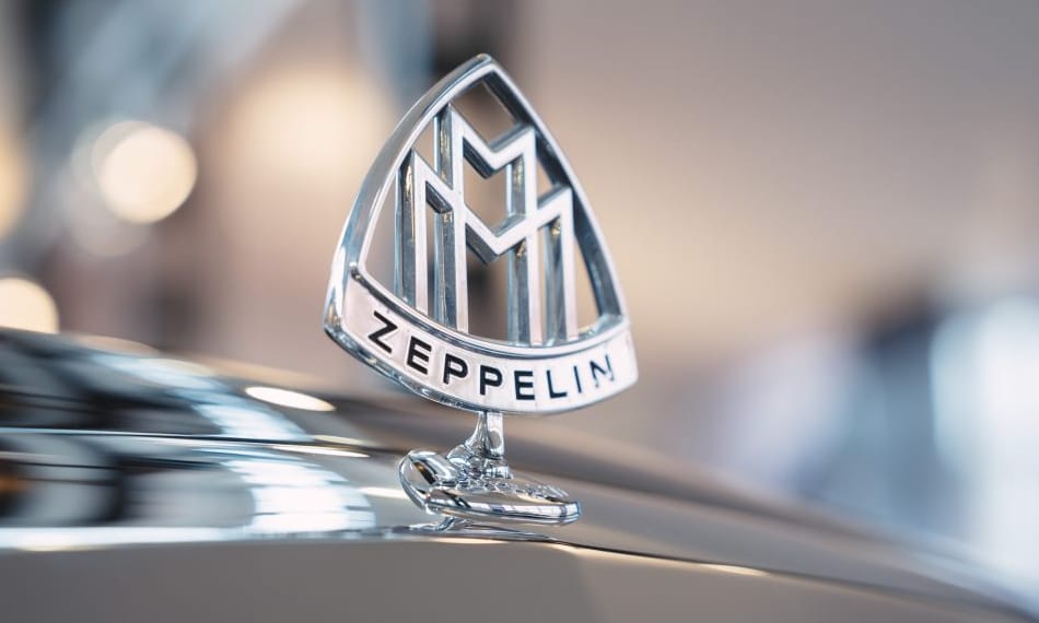 Ez a biturbó V12-es Maybach Zeppelin kimaxolja a luxus fogalmát