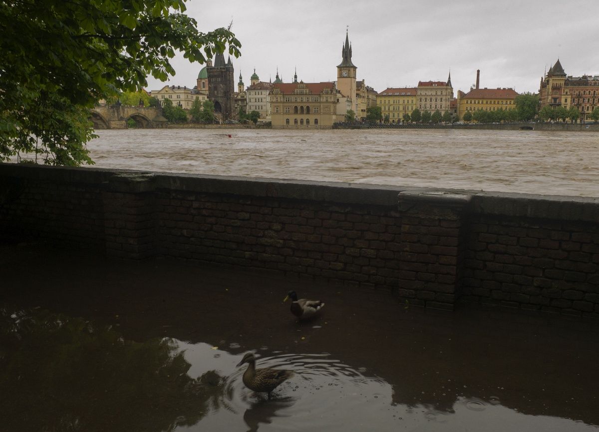 Csehországba utazik? Figyelmeztetést adott ki a magyar külügy