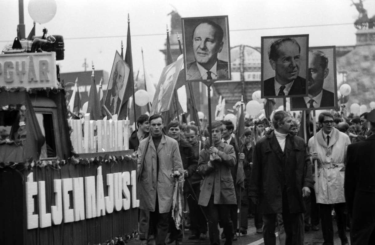 Nagy Iván Zsolt: Boldog 1974-et, Magyarország!