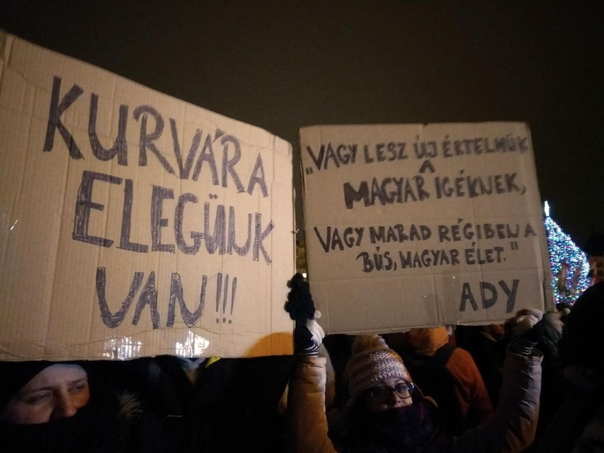 Az ellenzék a provokátoroktól tart a mai tüntetésen