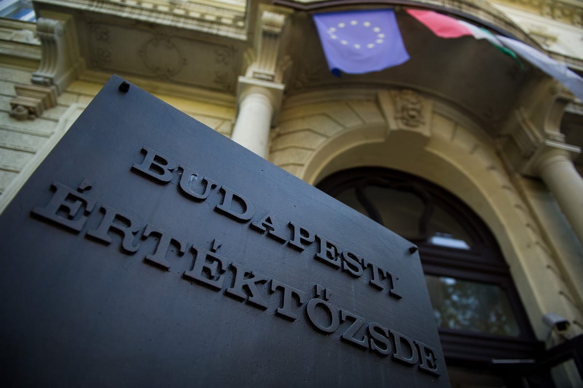 Máris felfüggesztette a Duna House-részvények kereskedését az MNB
