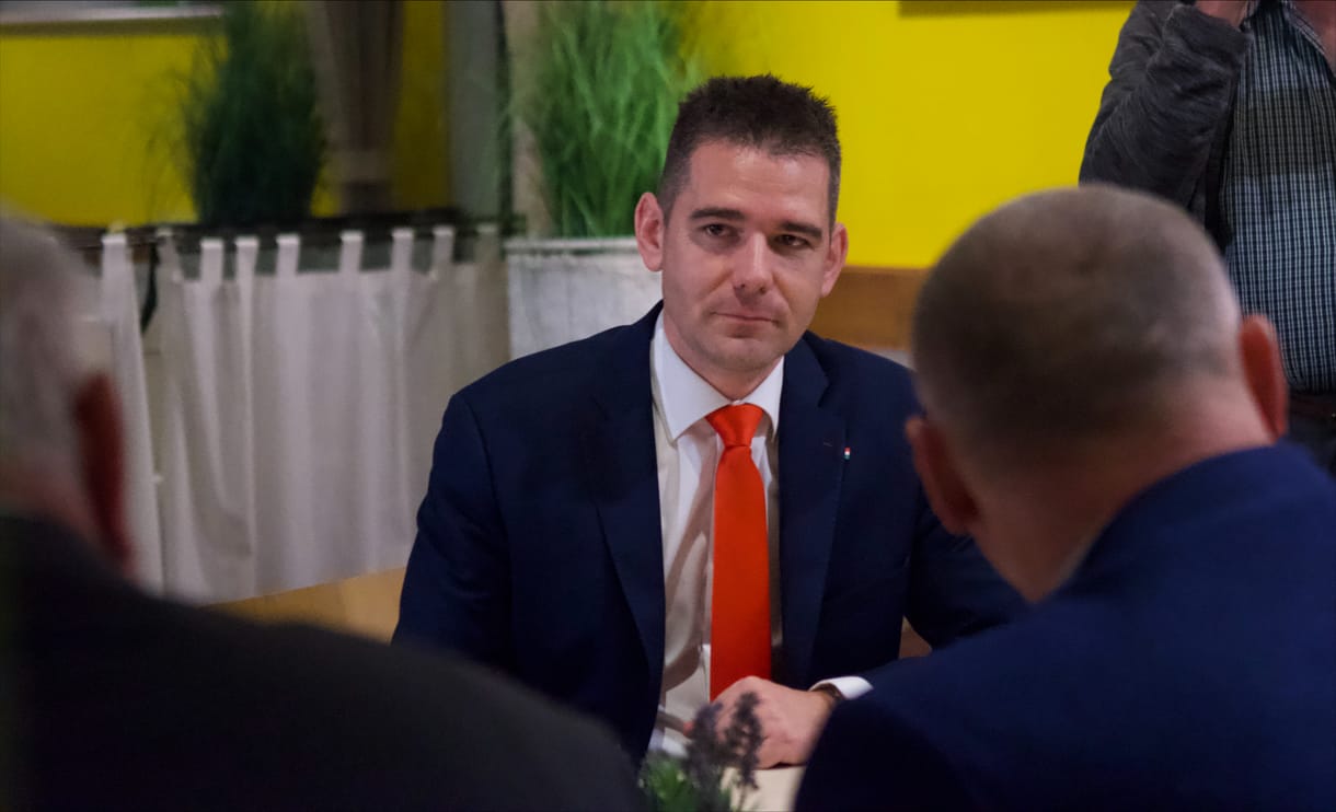 A mentelmi jog eltörlésére tett javaslattal indította a törvényalkotást a Mi Hazánk