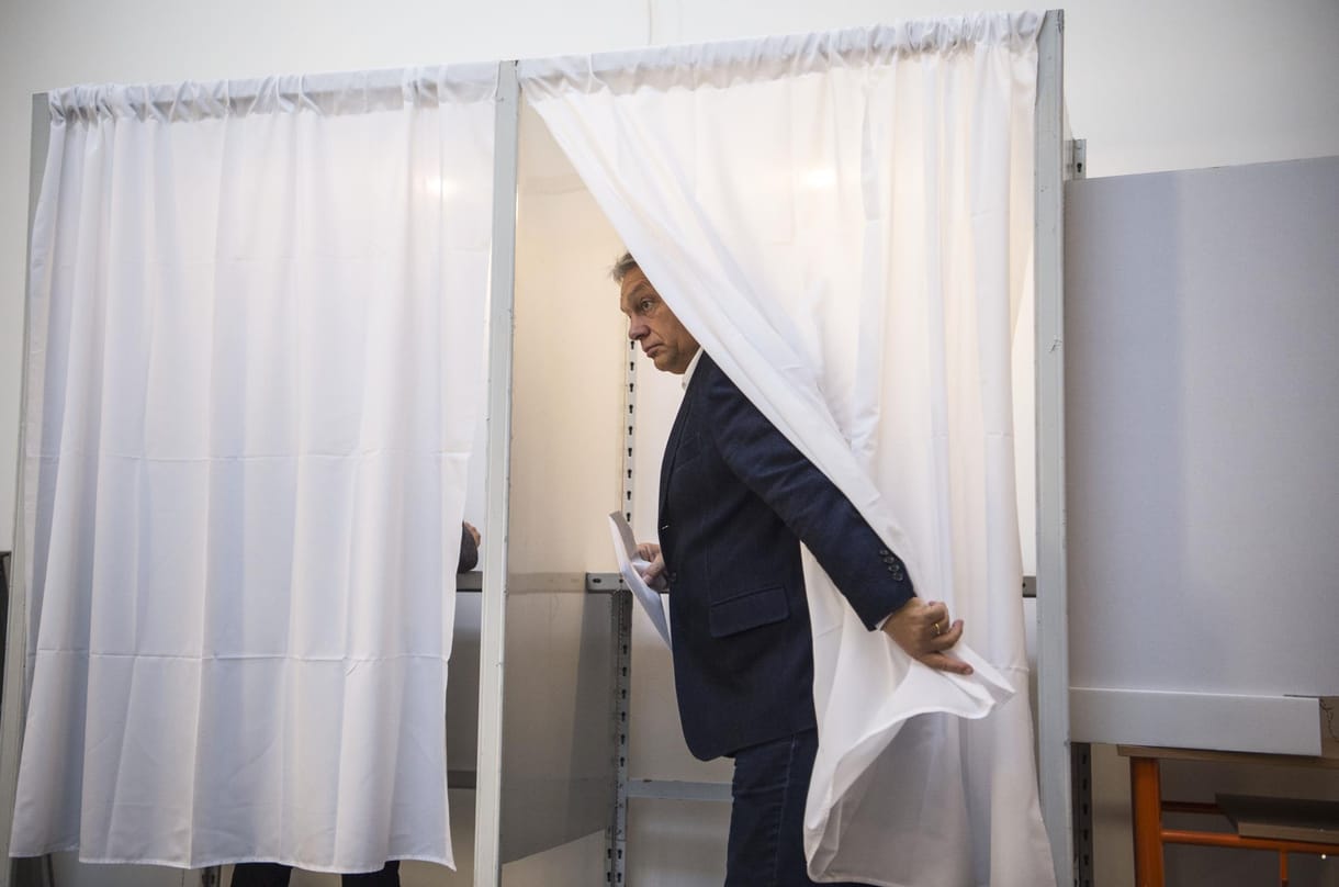 Fülke: Orbánnak most a saját terveit kell lesöpörnie az asztalról