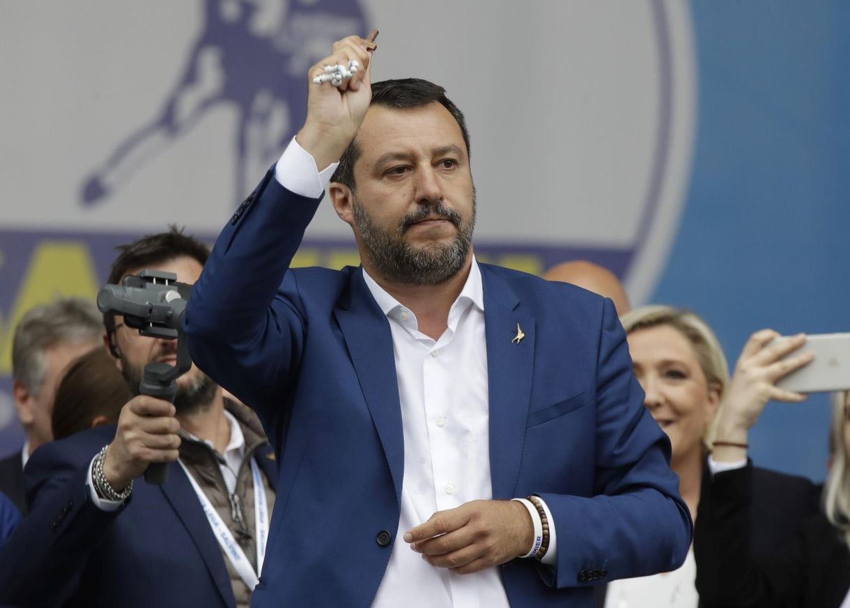 Salvini erősödött, de kivár, az olasz államadósság meg az egekben