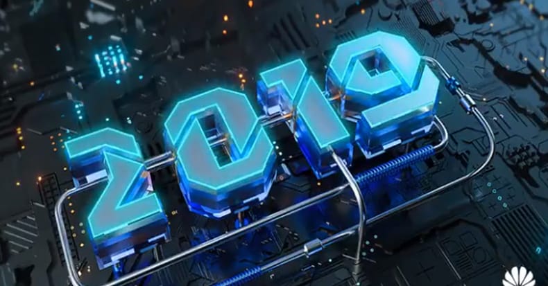 Mit tippel, milyen telefonnal kívánt boldog új évet a Huawei?