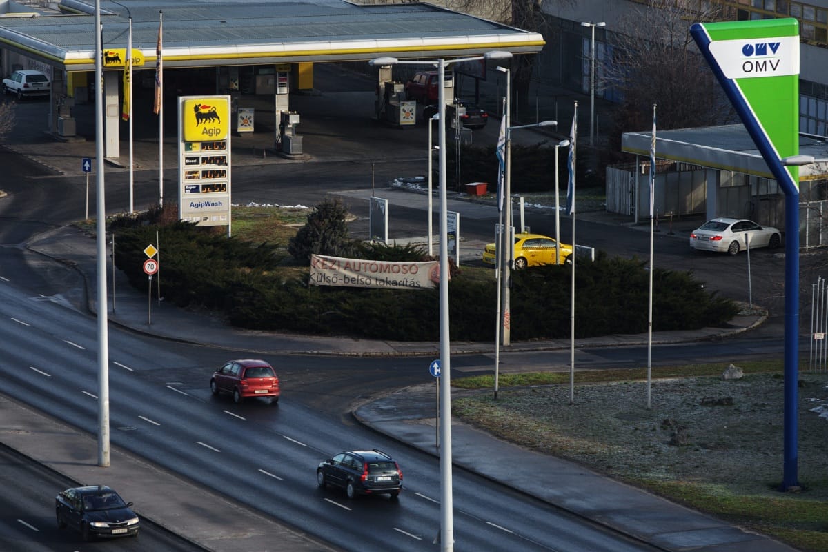 Drágábban tudunk mától tankolni