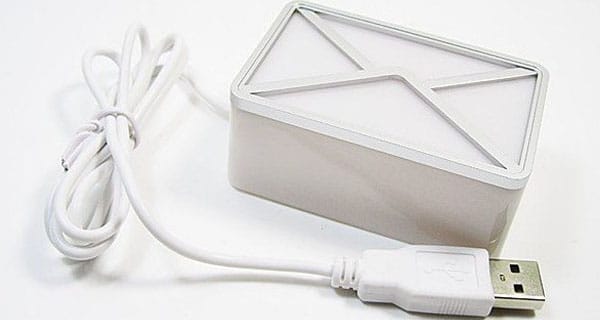 A nap kütyüje – USB e-mail figyelmeztető