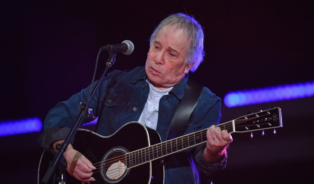 Részlegesen elvesztette a hallását, de Paul Simon így sem akar visszavonulni 