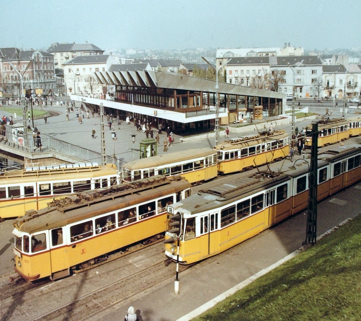 A Moszkva tér legyen Moszkva tér – ezt kéri az MSZP Tarlóstól