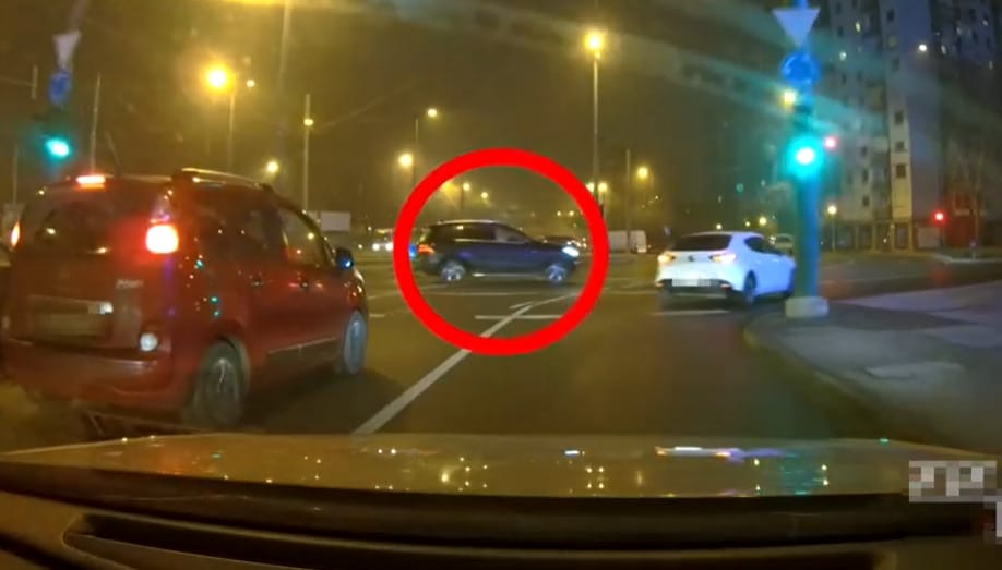 Újabb videón akcióznak a rendőrség kamerás civilautói