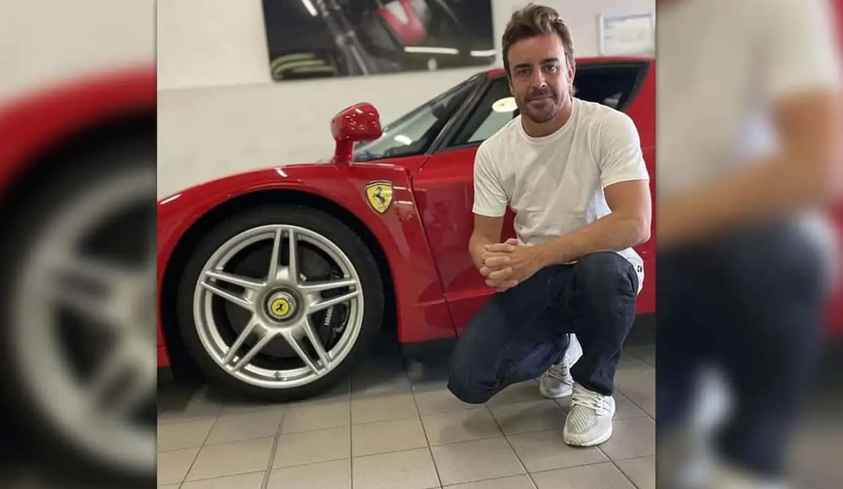 Jól időzít Alonso, most adná el 1,9 milliárd forintért egyik Ferrariját