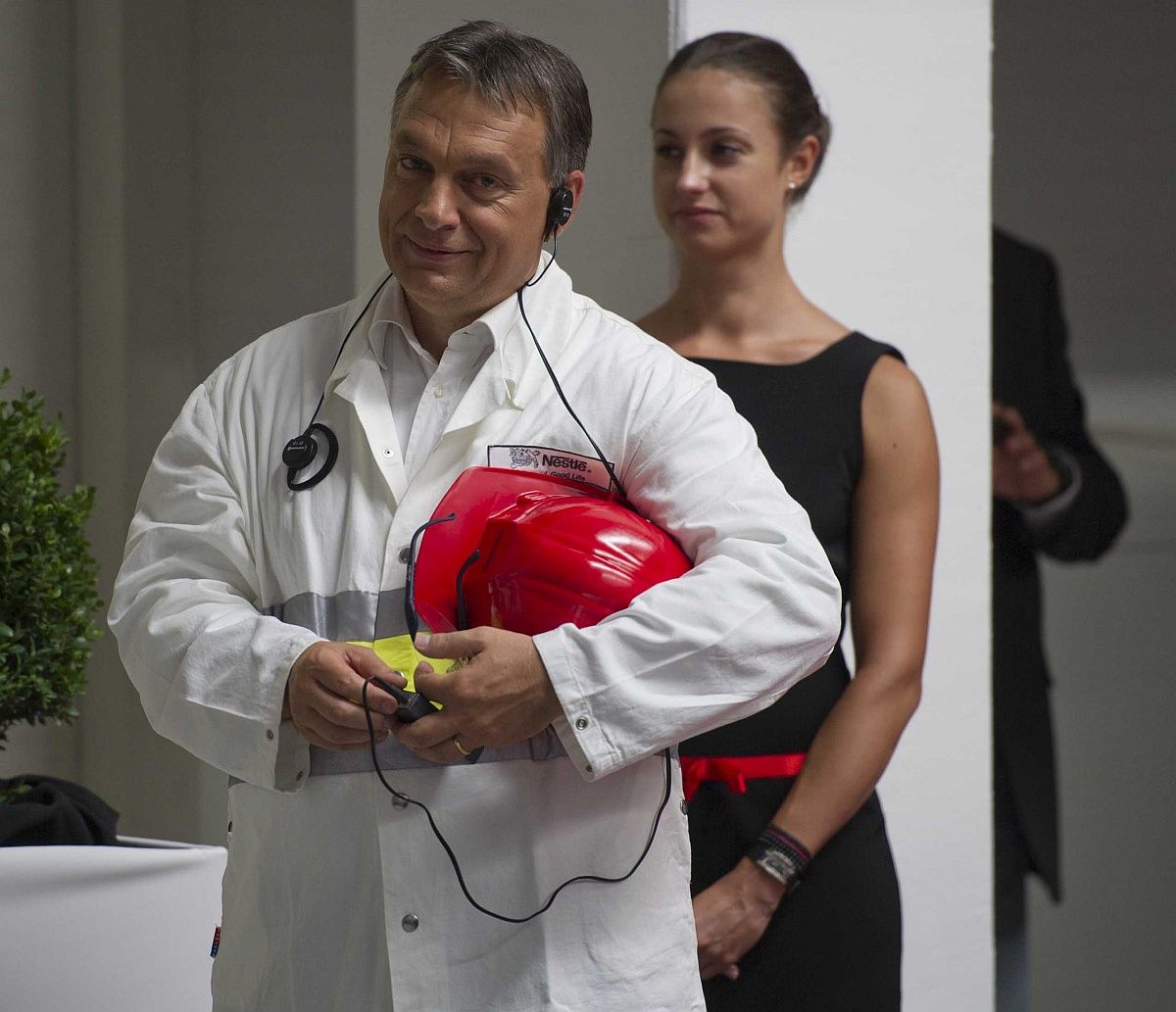 Orbán felavatja Csányiék marhatelepét