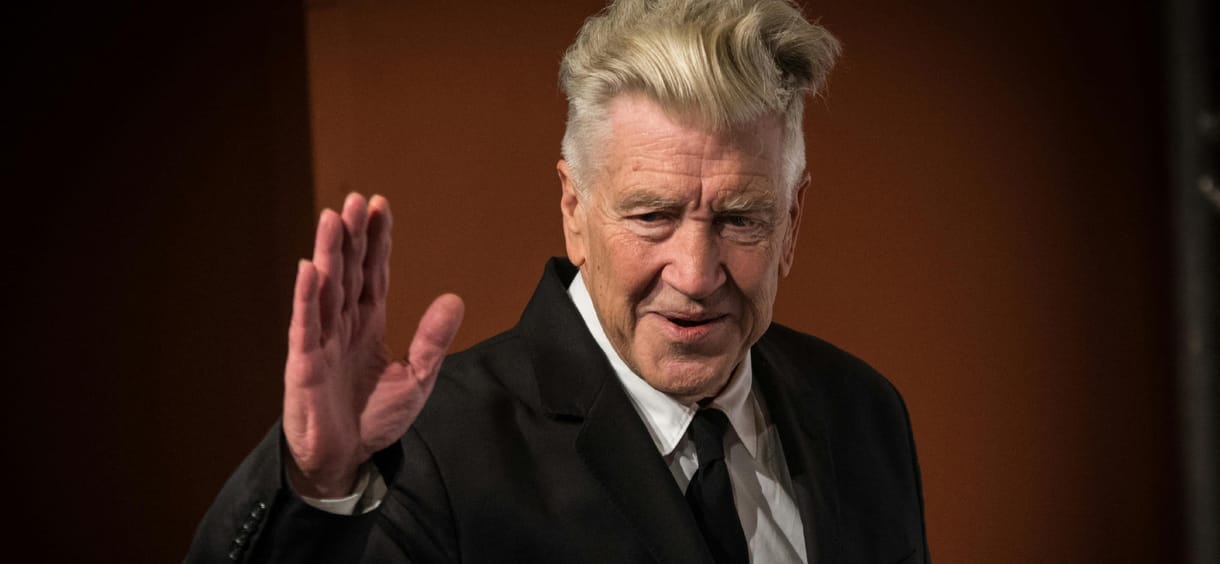 „Az ötlet olyan, mint a hal. Ha kicsi kell, elég a sekélyesben horgászni, ha nagy, le kell menni a mélybe” – David Lynch emlékezete