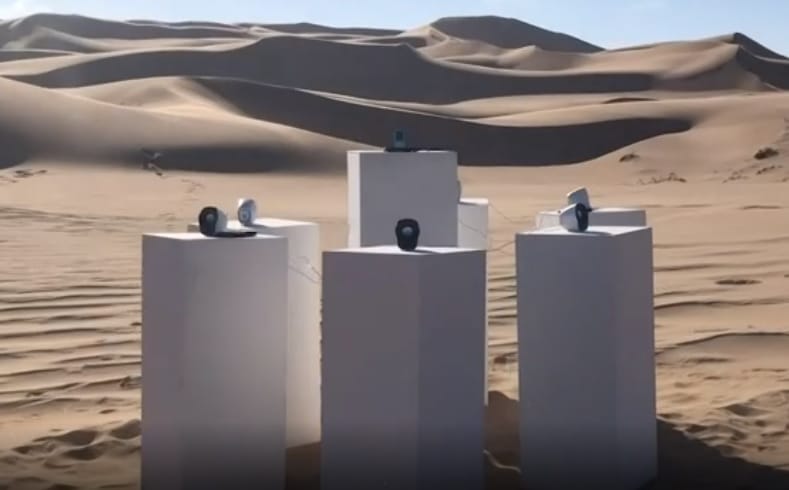 Ha a namíbiai sivatagban jár, és egy Afrikáról szóló dalt hall, az nem véletlen (videó)