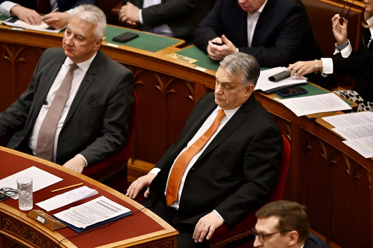 A parlament folyosóján kérdezték Orbánt arról, miért kapott kegyelmet K. Endre