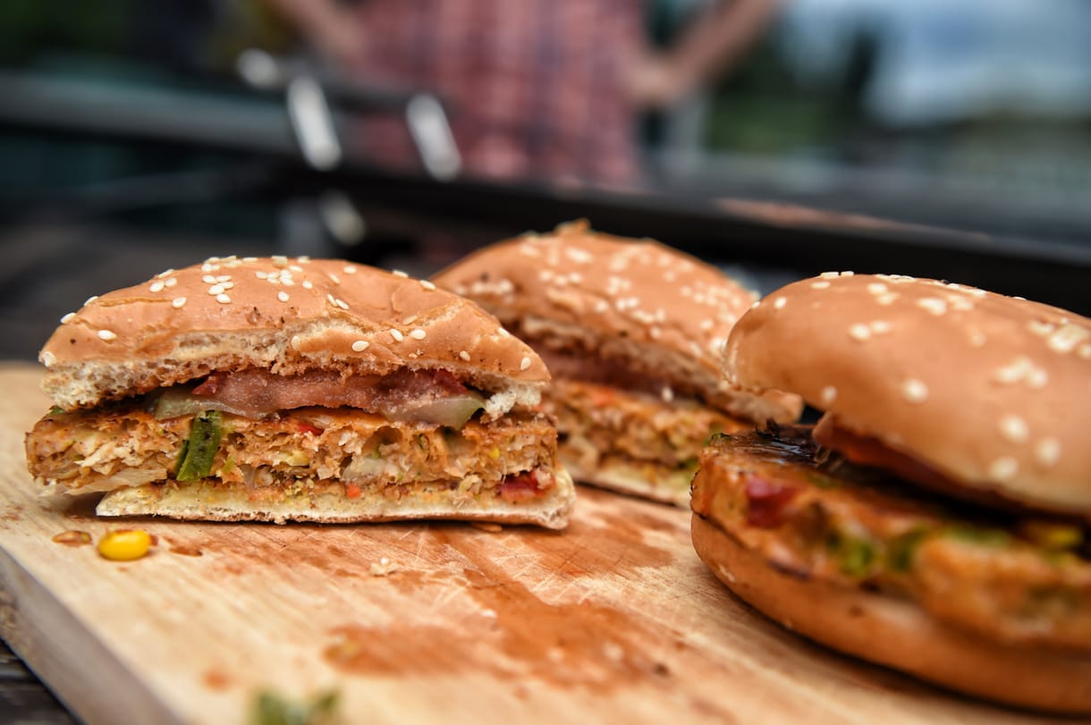 A McDonald’s is beállt a sorba: jövőre jön a húsmentes hamburger