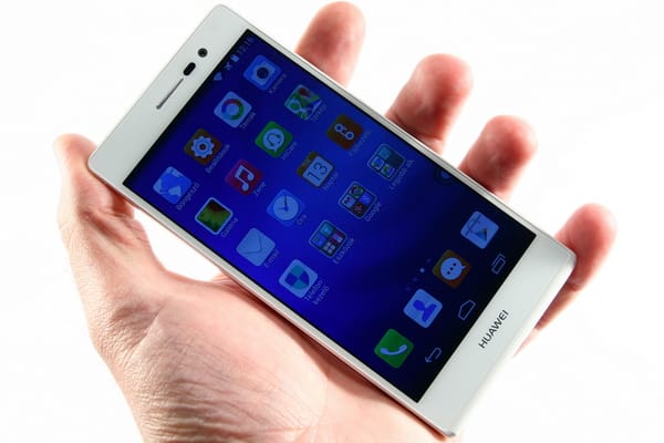 Huawei Ascend P7 teszt: pengeélen a kínai csúcstelefon