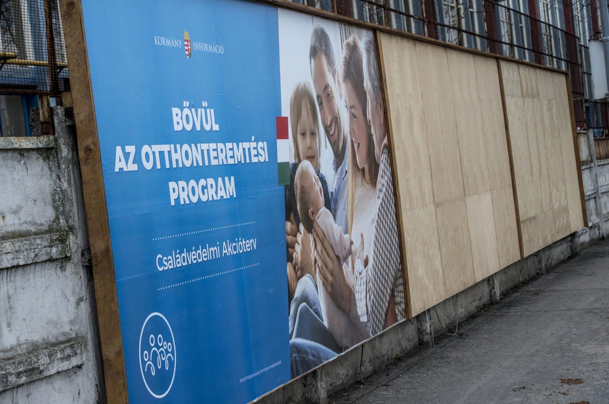 Nagyot lép előre a családvédelmi terv - itt van hét pontban, mit érdemes tudni róla