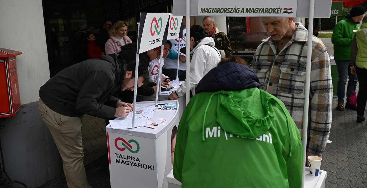 Megbírságolta a pártokat az NVB a vissza nem vitt ajánlóívek miatt