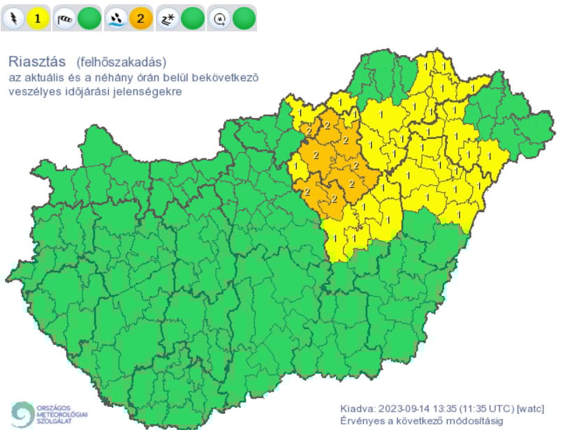 Másodfokú riasztást adtak ki felhőszakadás miatt több járásra