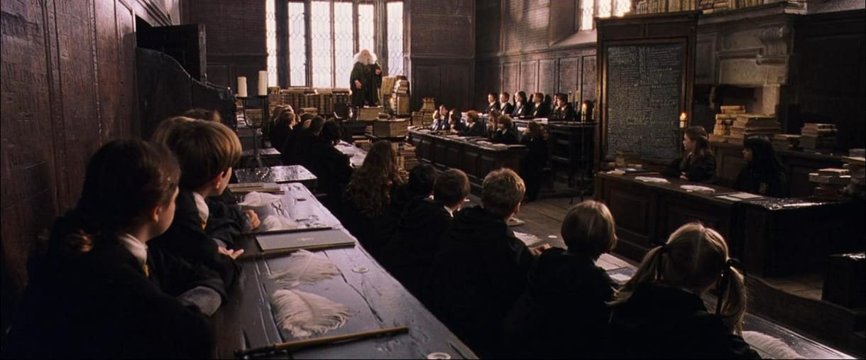 Tűz ütött ki a Warner egyik stúdiójában, ahol a Harry Pottert is forgatták