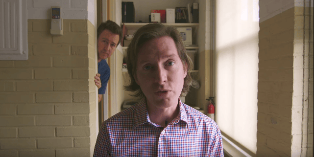 Wes Anderson vicces videóüzenetben jelentette be új filmjét
