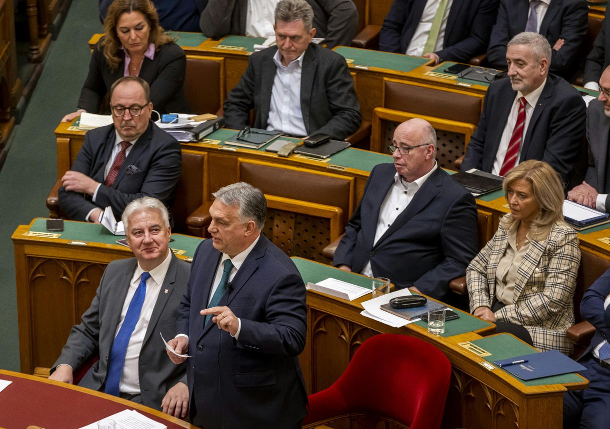 A konzultáció hiányán kívül a hatásvizsgálatot is számonkéri az EU az orvoskamara padlóra küldése ügyében