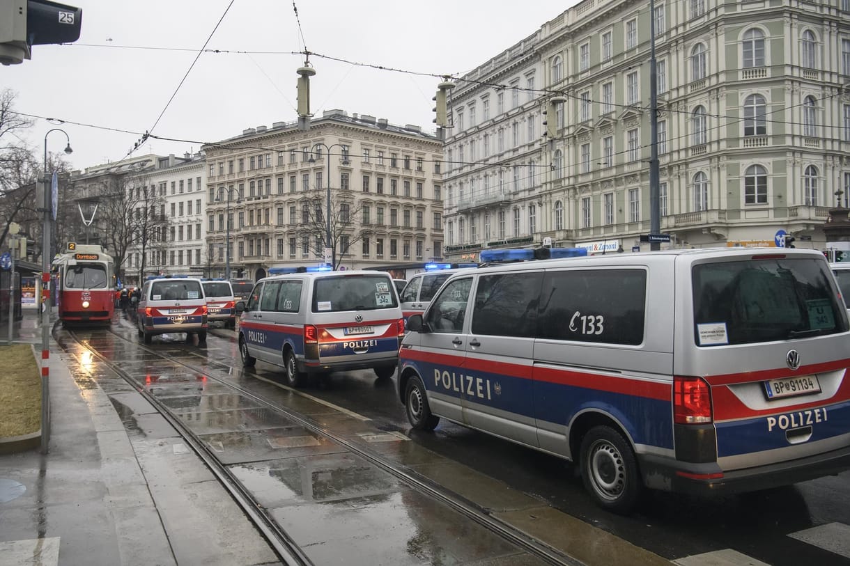 Meggyilkoltak egy magyar nőt és a 15 éves lányát Bécsben