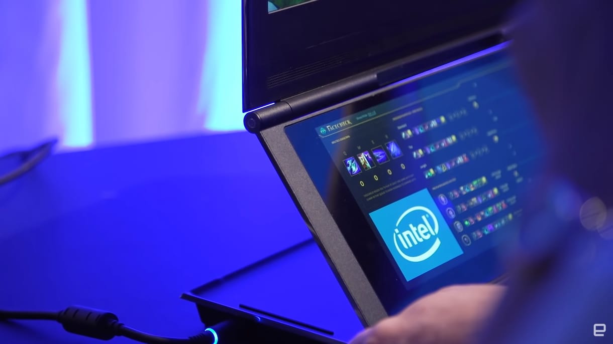 Furán hajtogatható laptopot mutatott be az Intel, de úgy tűnik, van értelme