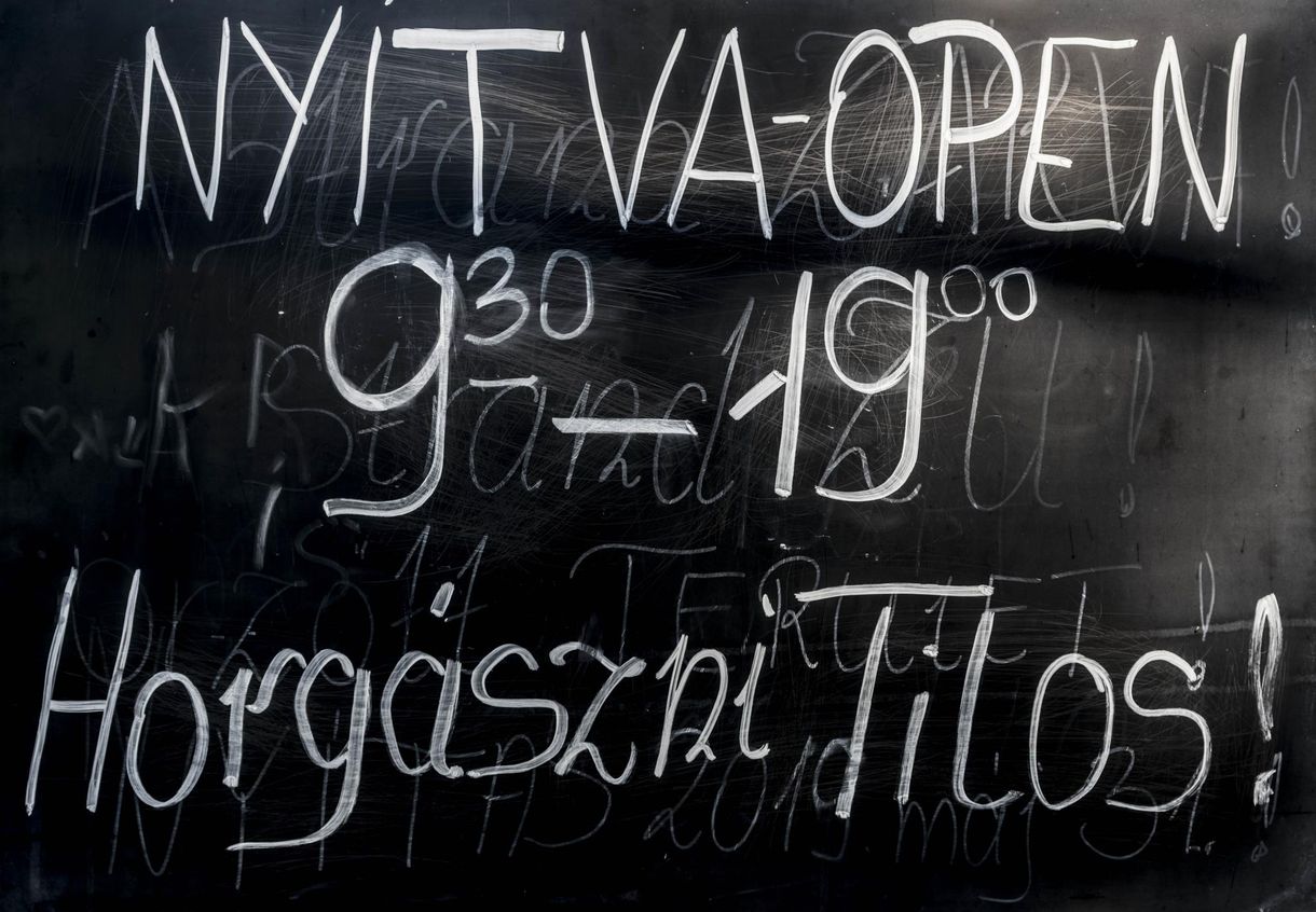 Kormánypártiak gyűrik egymást a választás előtt a Balatonnál