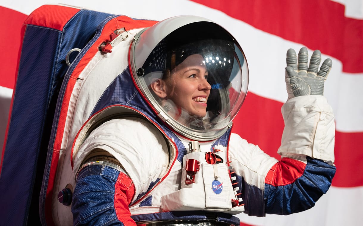 Megmutatta a NASA, milyen ruhákban dolgoznak majd az űrhajósai a Holdon és a Marson