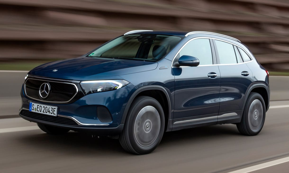 Már 292 lóerővel is kapható a legkisebb Mercedes villanyautó