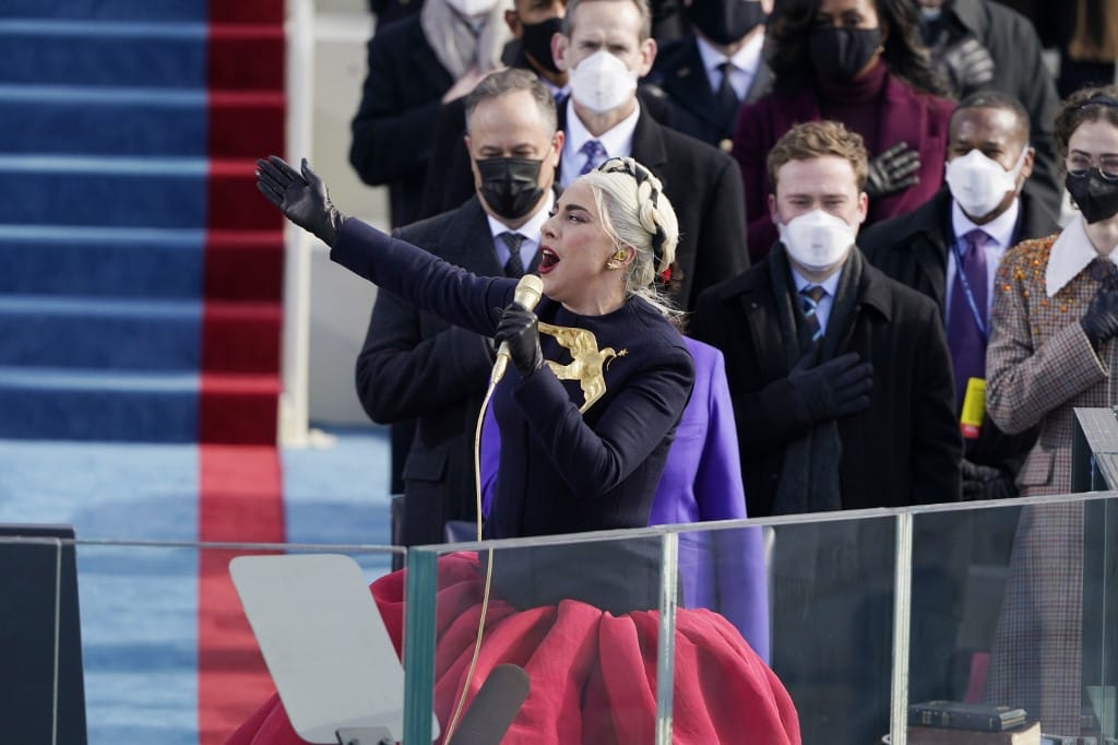 Így zengett Lady Gaga hangja Joe Biden beiktatásán