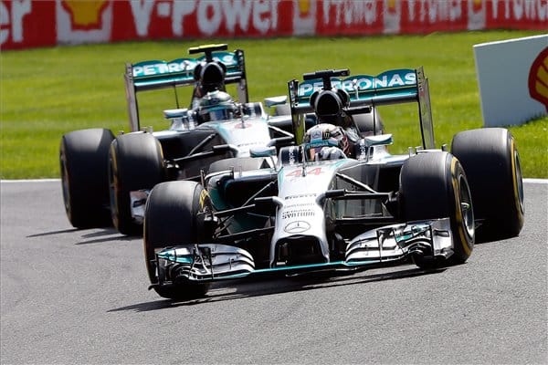 Ricciardo nyerte a Forma-1-es belga nagydíjat