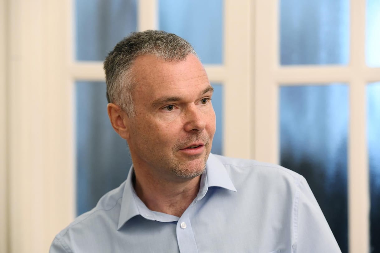 Martin József Péter: Korrupcióba csak valódi demokráciákban bukhat bele egy kormány