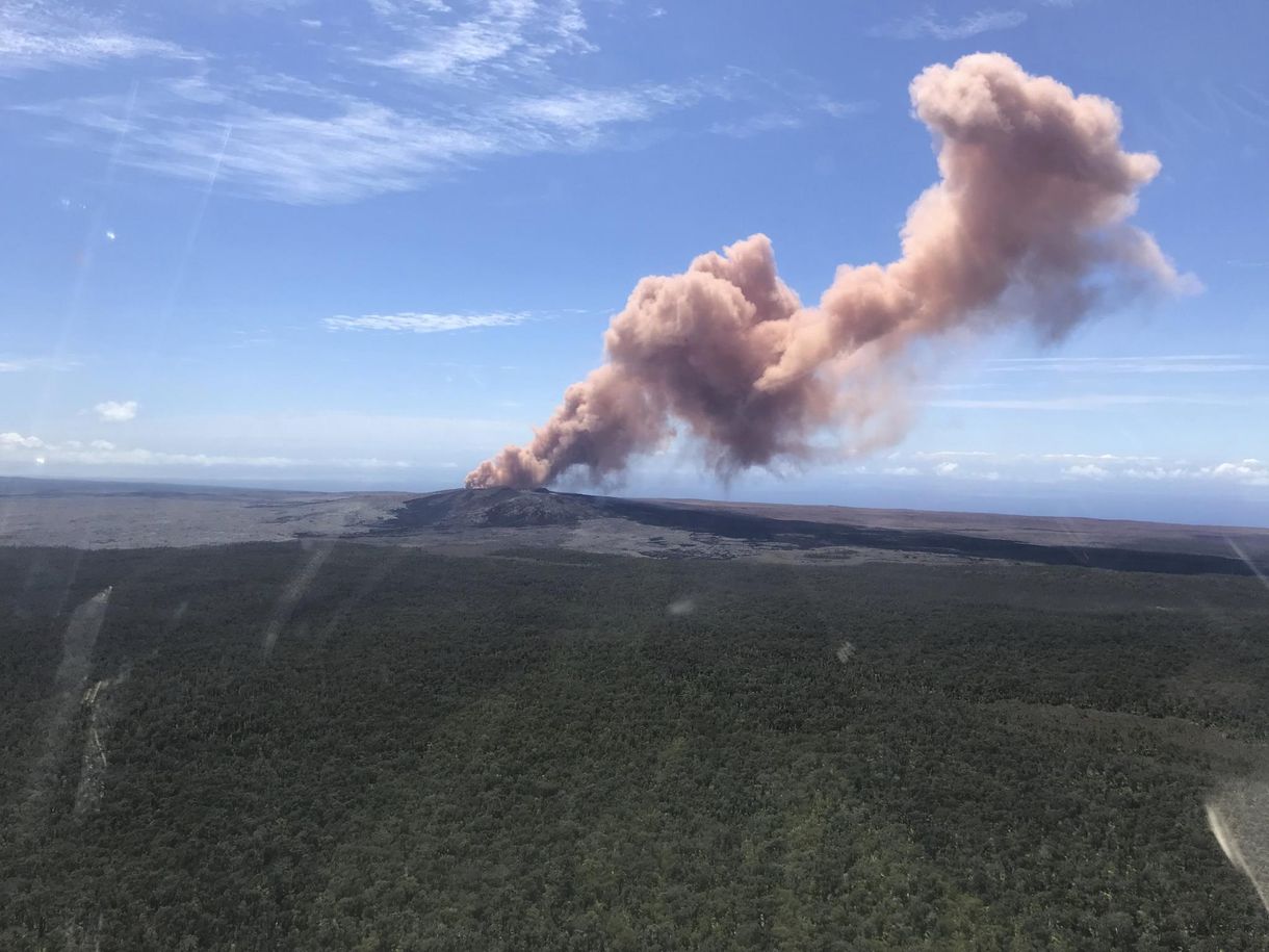 Nagy baj van Hawaiin, kitört a Kilauea vulkán – fotó, videó