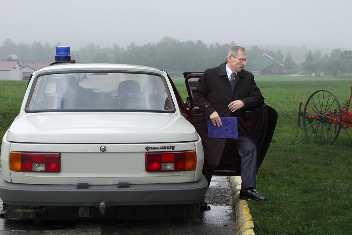 Pintér Sándor: a Wartburg megvan, egy kert és sok értékpapír elment 
