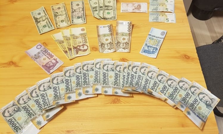 Rengeteg pénzt lopott egy autóból, aztán gyorsan lebukott a diósdi férfi